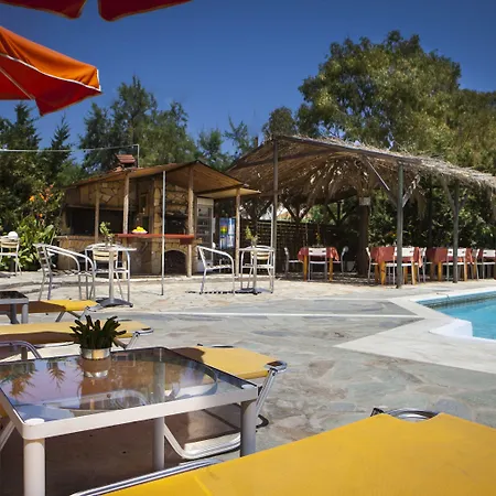 希伊海滩之恋公寓 里科索翁